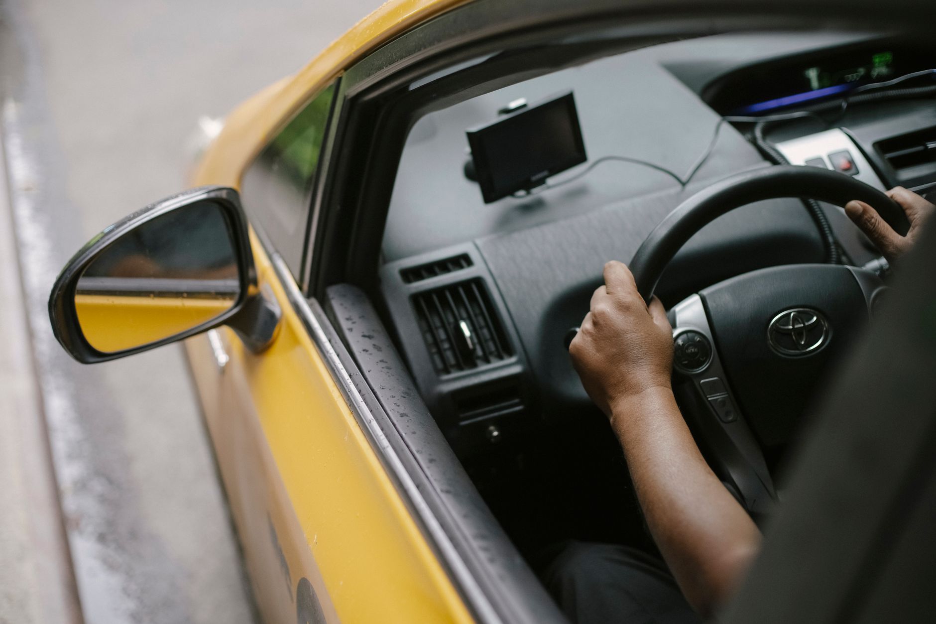 Smart Strategies to Curb Fuel Spending